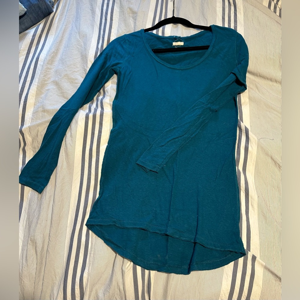 Aerie long sleeve tee | size M